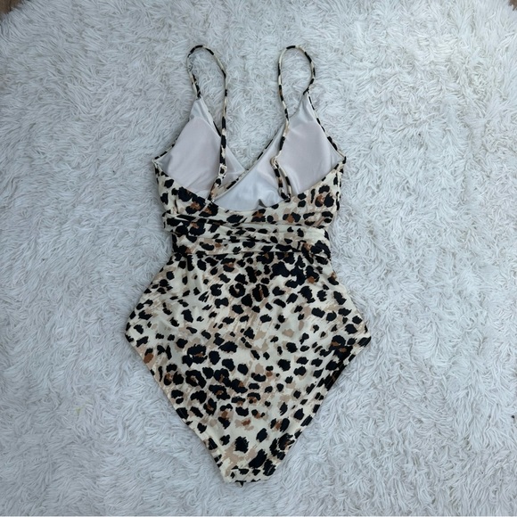 Aerie Leopard Wrap One Piece Swimsuit Small - Picture 8 of 8